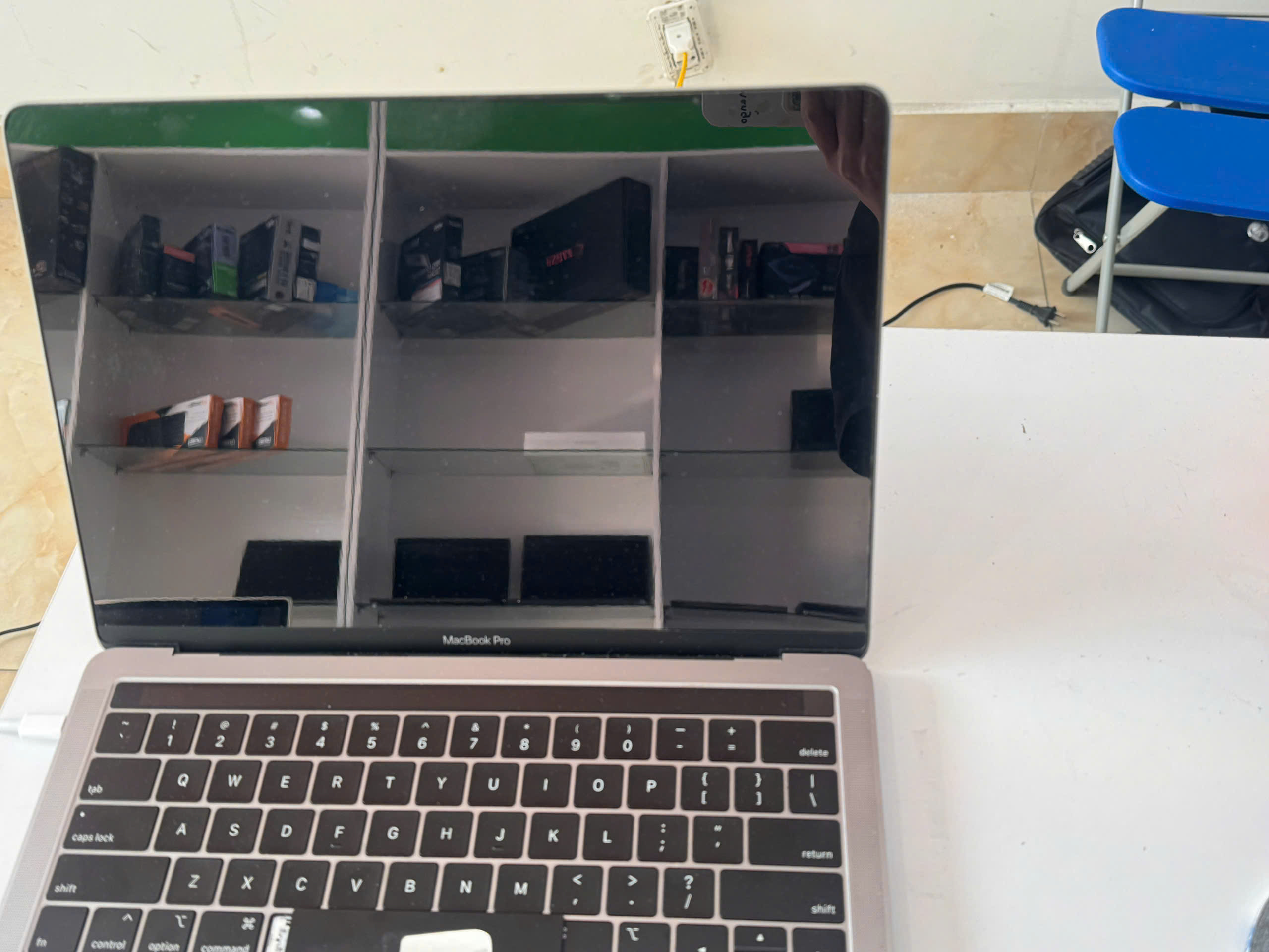 Dịch Vụ Thay Màn Hình Laptop Tại Hải Phòng Uy Tín